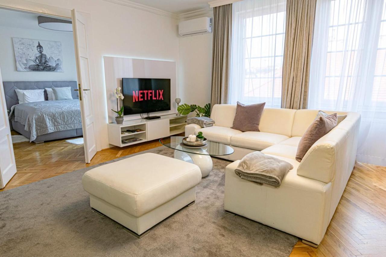 Budacastle Panoramic Luxurious Family Apt, Free Parking Included 부다페스트 외부 사진
